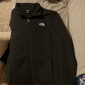 Men’s XL North Face jacket